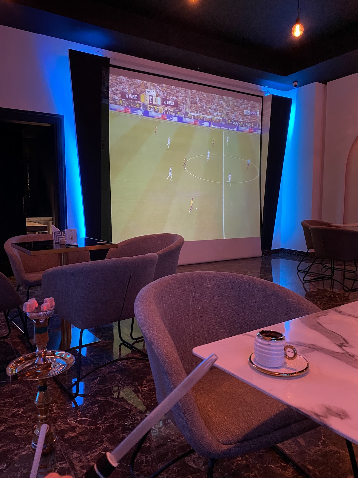 Affari lounge