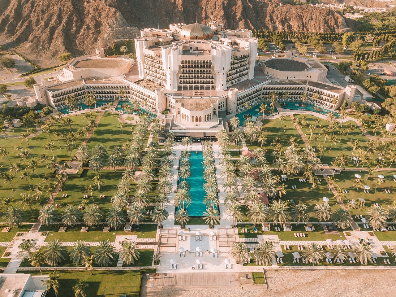Al Bustan