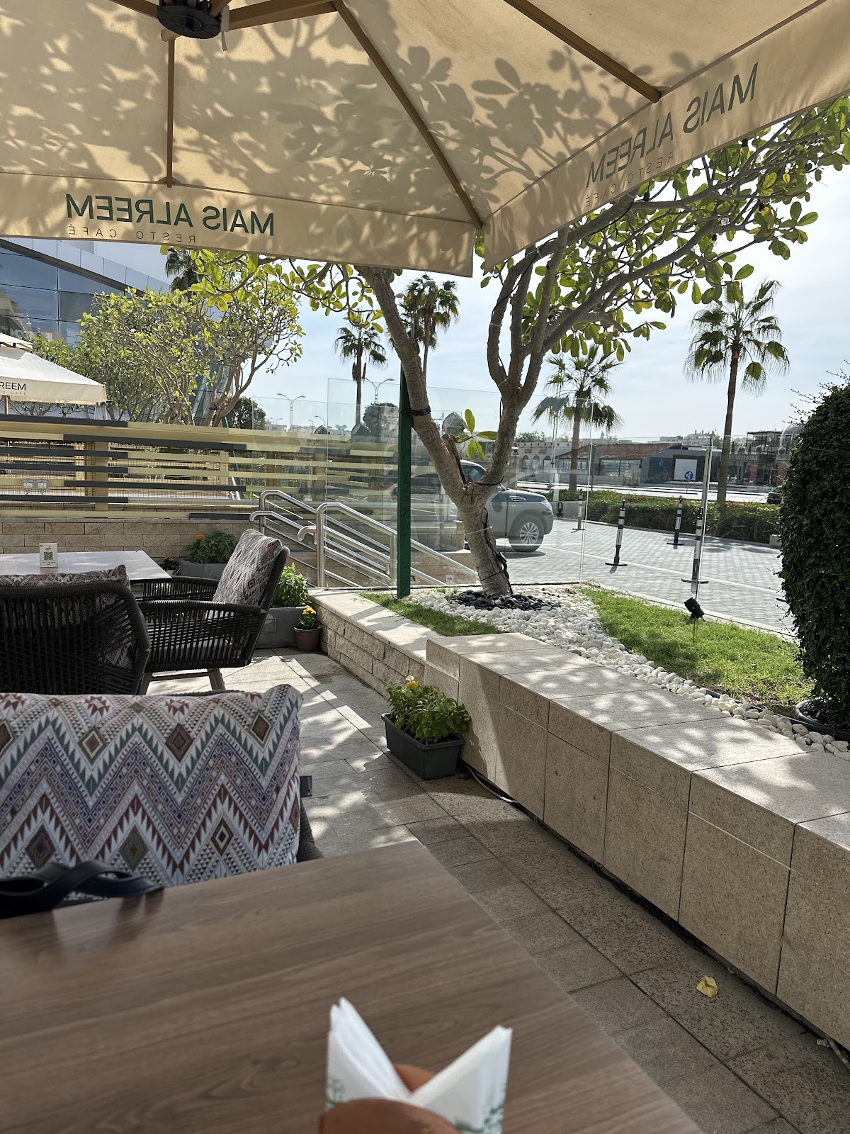 Al Ramel Restaurant & Juice Stall