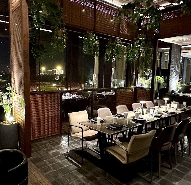 Astor Grill