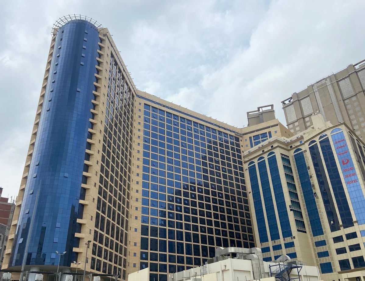 Bashra Al Taj Hotel
