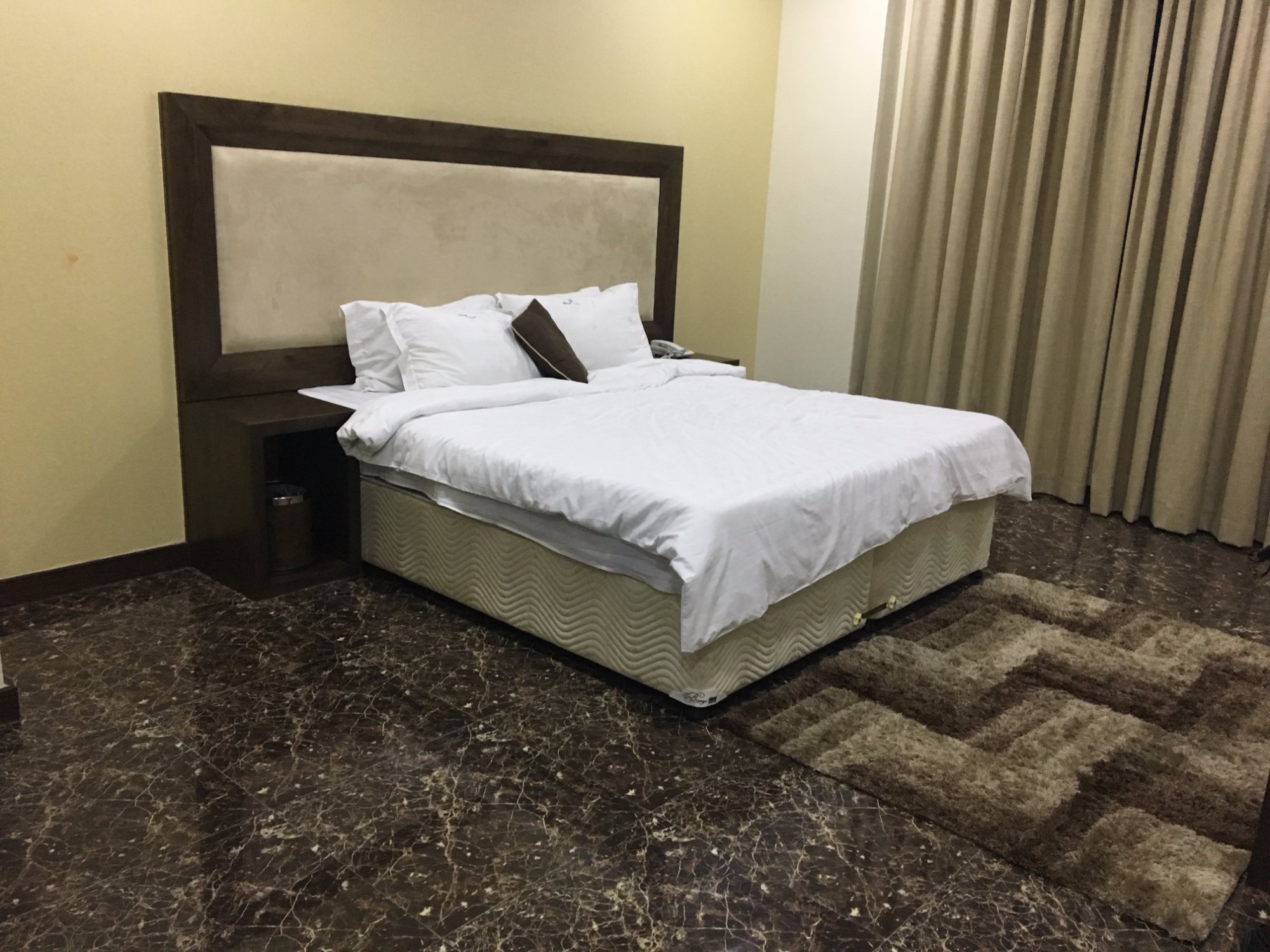 Belle Tower Apartments