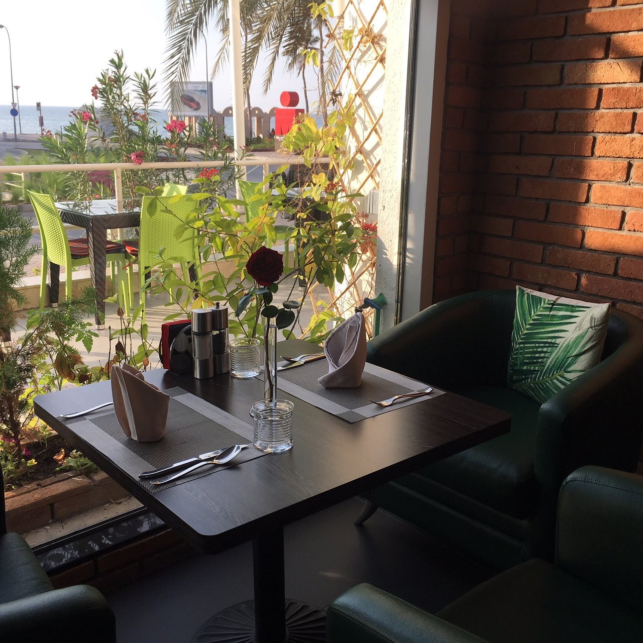 Cherry Bistro