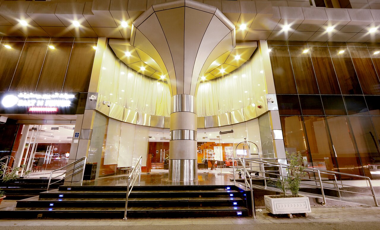 Corp Executive Hotel Doha Suites