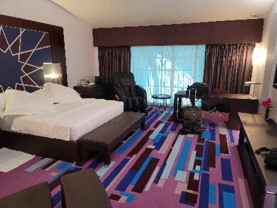 Dubai International Hotel