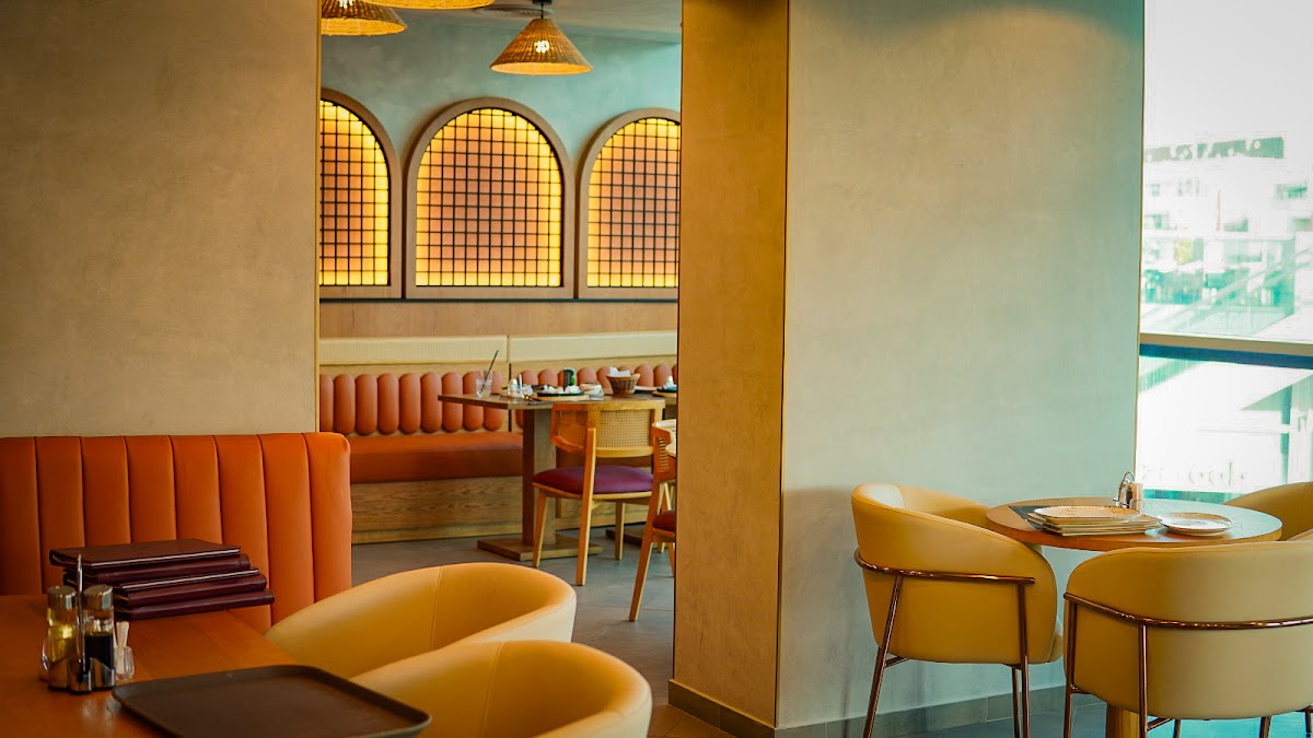 Golden Fork Restaurant