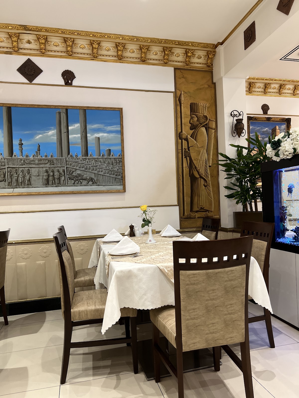 Grand Abshar Restaurant