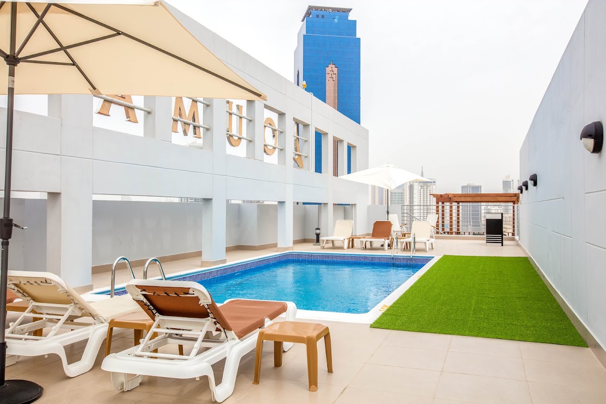 Loumage S Suites and Spa