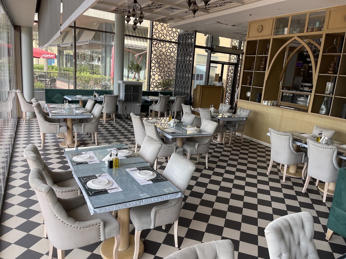 Qasar Halab Restaurant