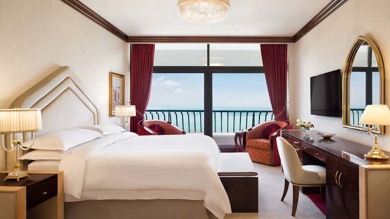 Sheraton Grand Doha Resort & Convention Hotel