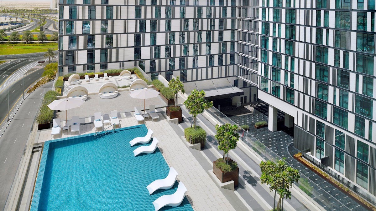 Staybridge Suites Dubai Al-Maktoum Airport by IHG