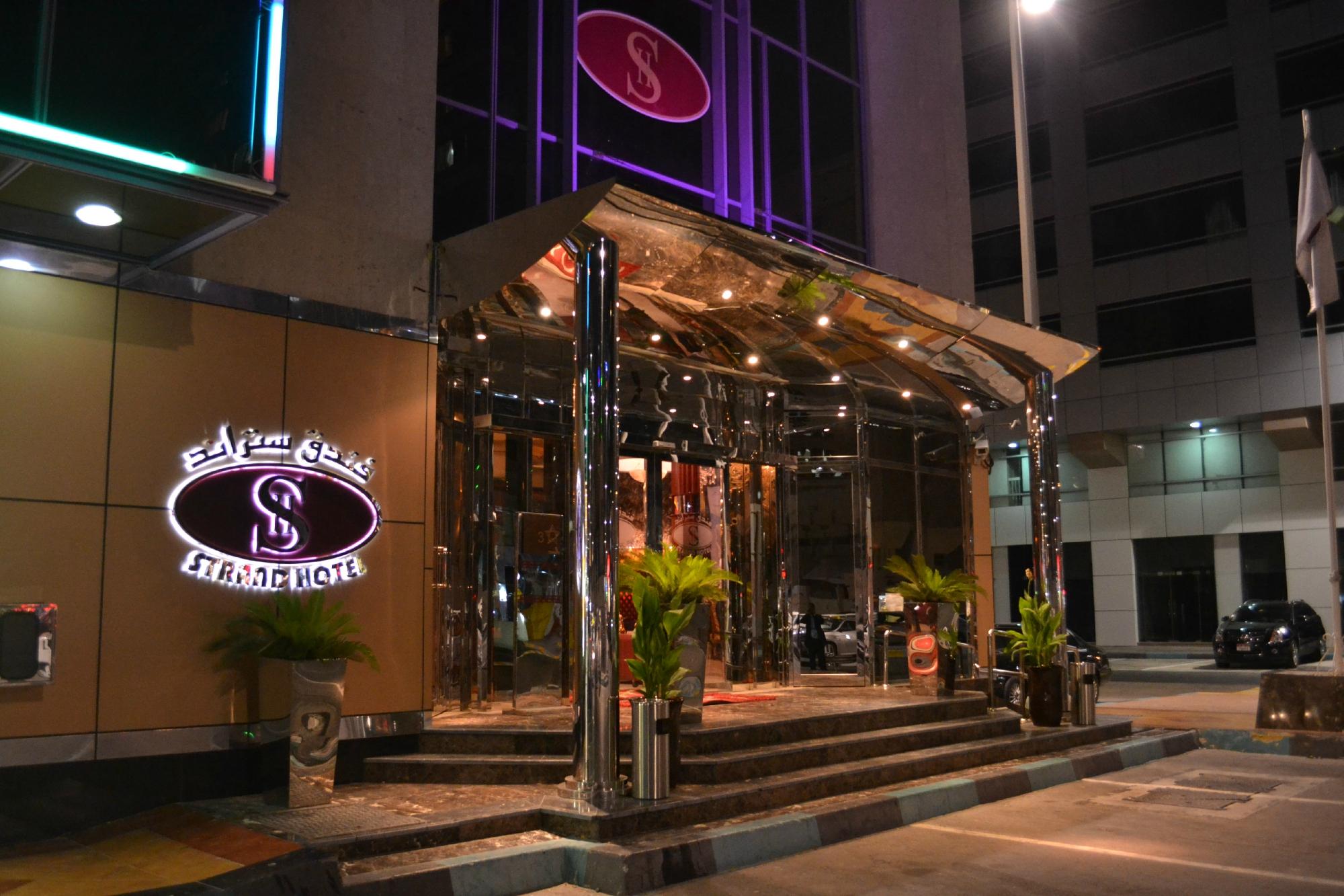 Strand Hotel
