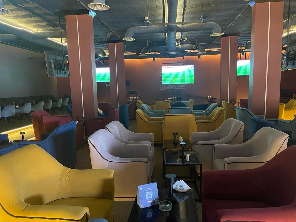 W m lounge ياهلا دبليو ام لاونج