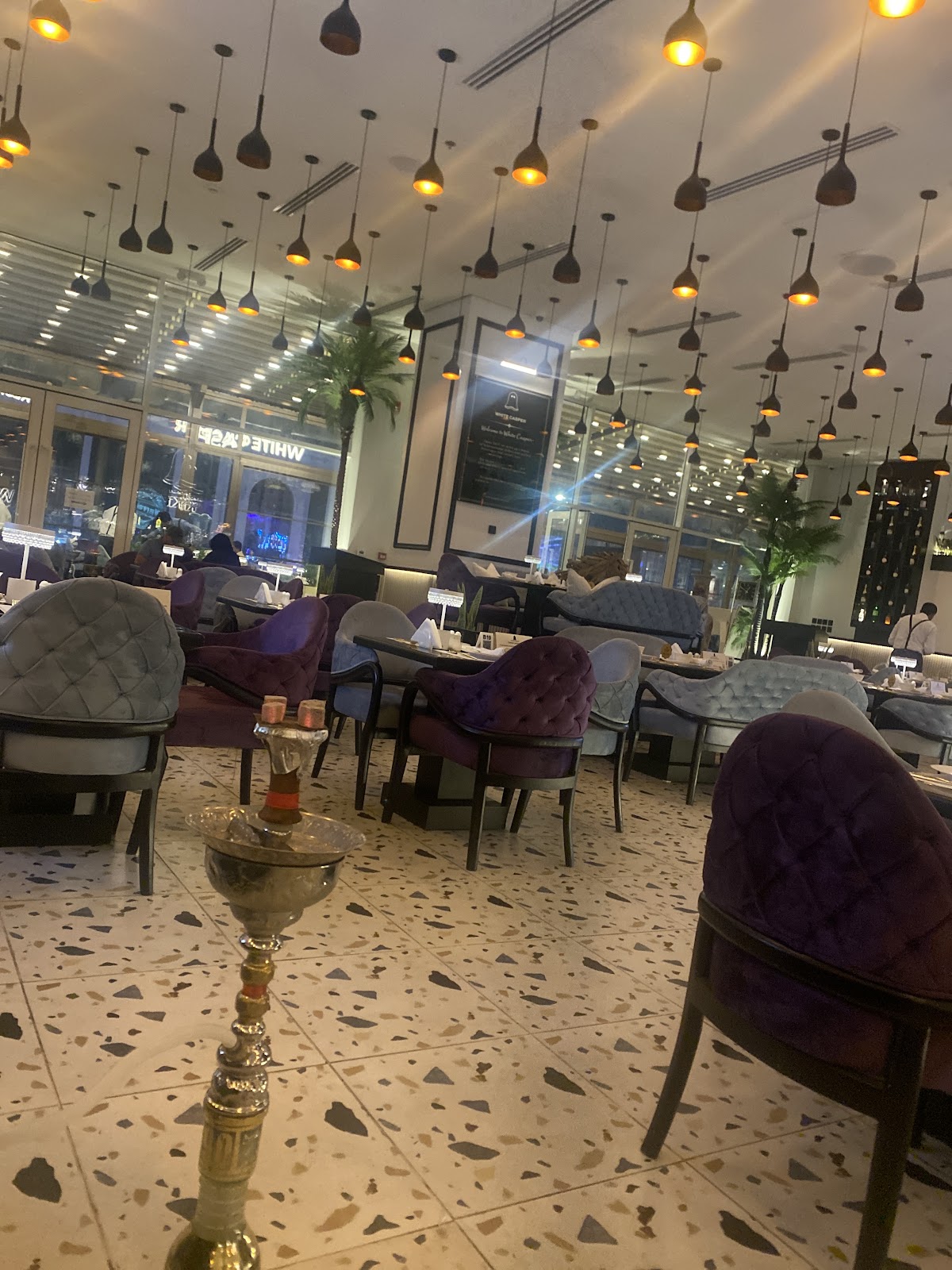 white casper lounge